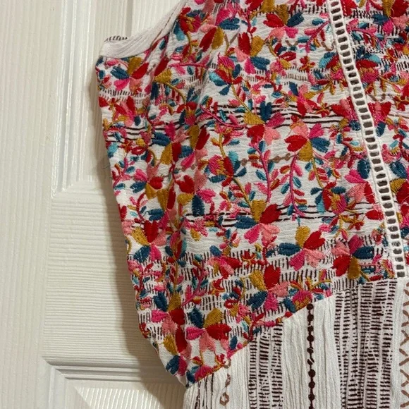 Savanna Jane Floral and Stripe Blouse with Tassels - Picture 7 of 14